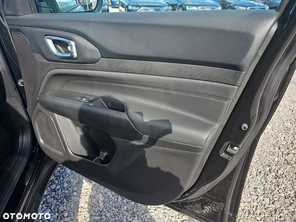 Jeep Compass 1.5 T4 mHEV Limited FWD S&S DCT - 21