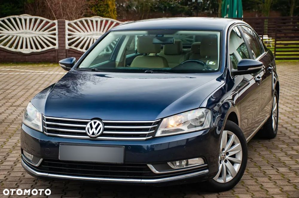 Volkswagen Passat 2.0 TDI Comfortline - 6