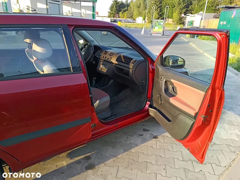 Skoda Fabia 1.2 HTP Classic - 11