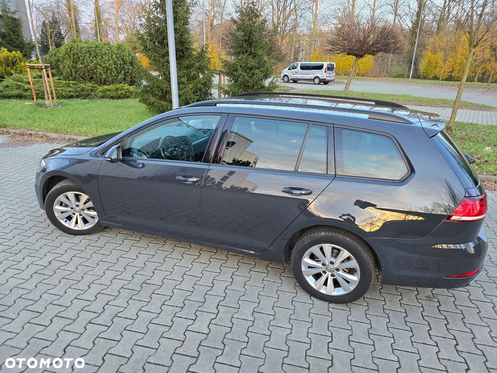 Volkswagen Golf Variant ver-1-0-tsi-highline - 26