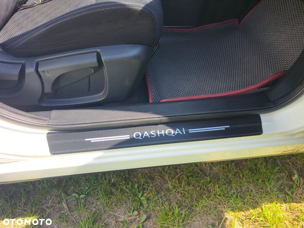Nissan Qashqai 1.6 DCi 4x4 N-Tec - 25