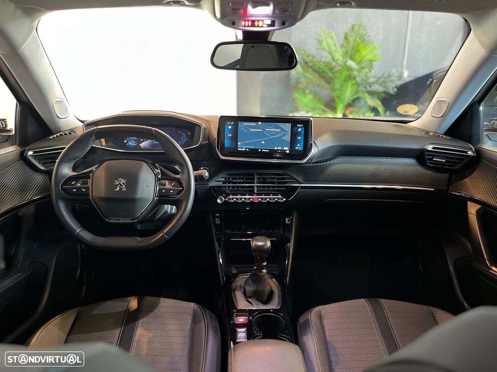 Peugeot 2008 1.2 Allure - 36