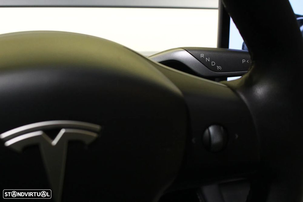 Tesla Model Y Long Range Tração Integral - 30