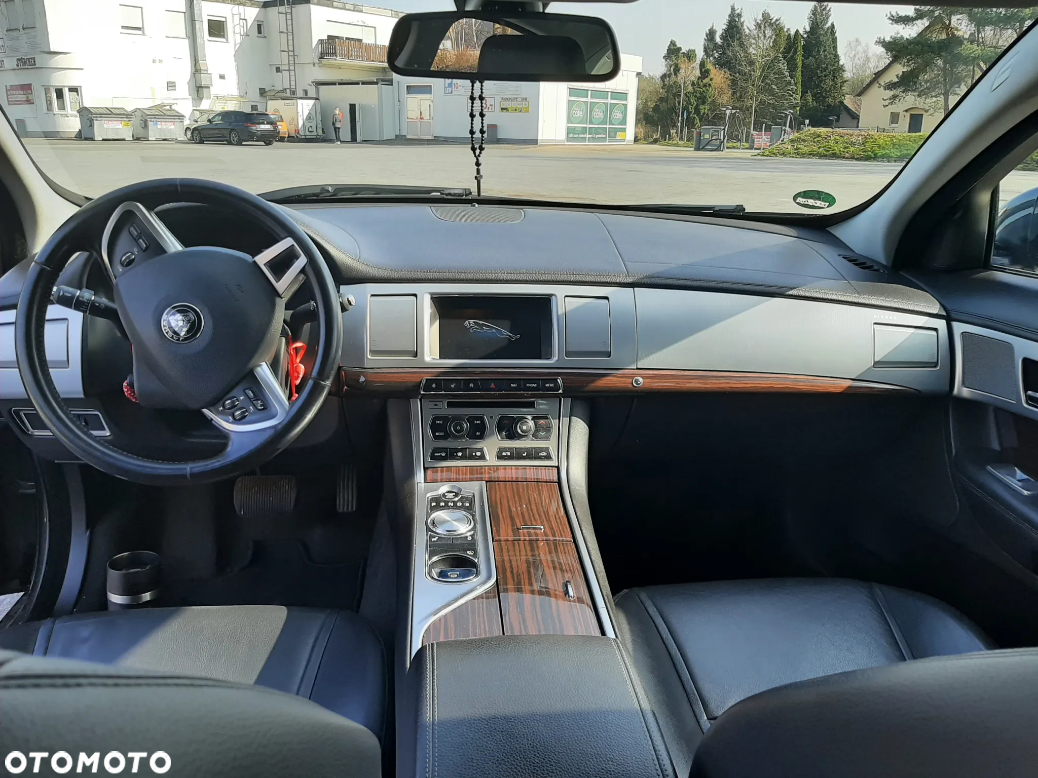 Jaguar XF 2.2 Diesel - 4