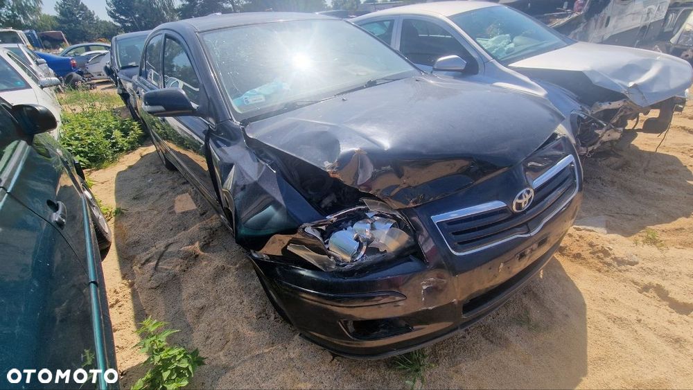 Toyota Avensis T25 Sedan – NA CZĘŚCI - 1