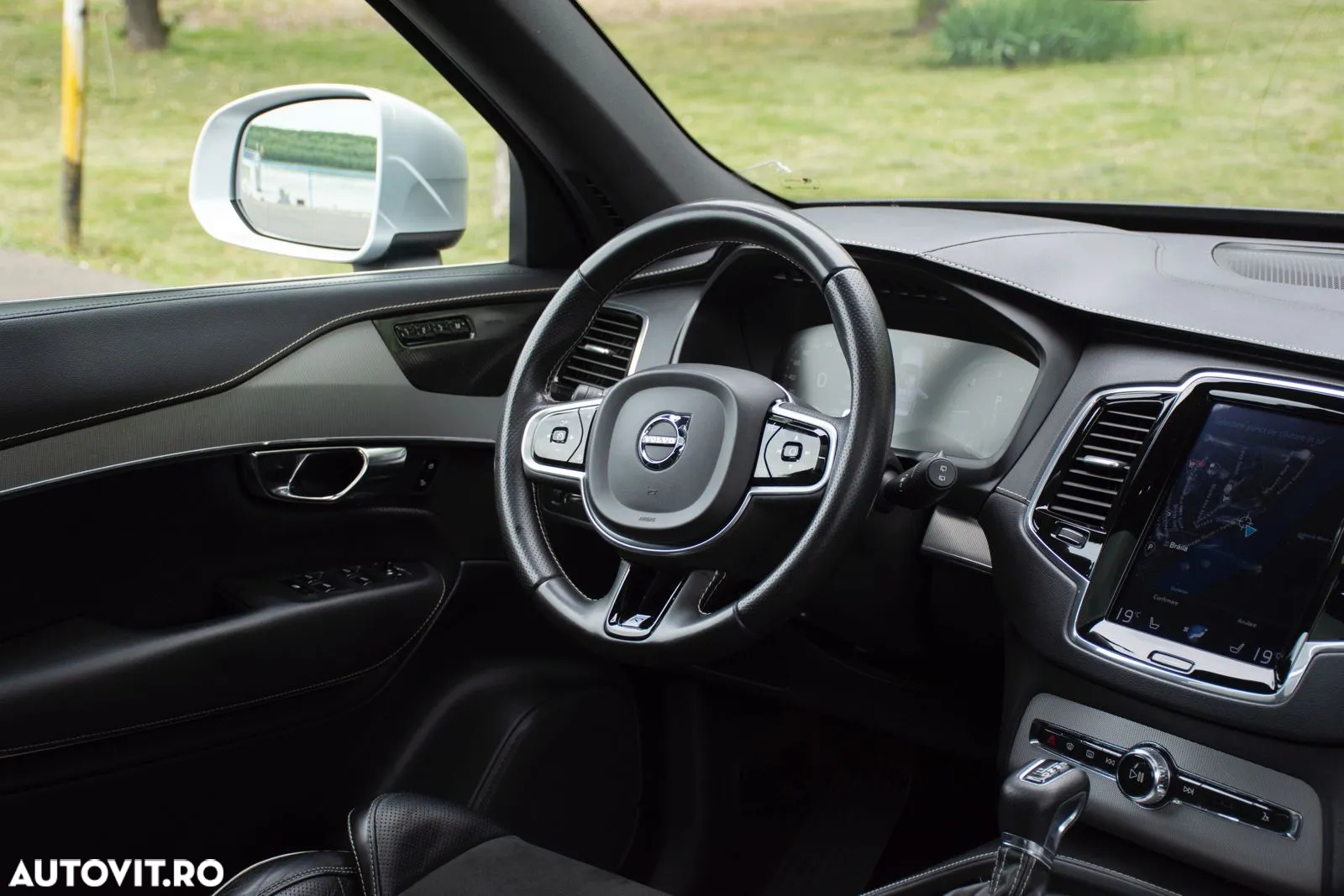 Volvo XC 90 D5 AWD Geartronic RDesign - 14