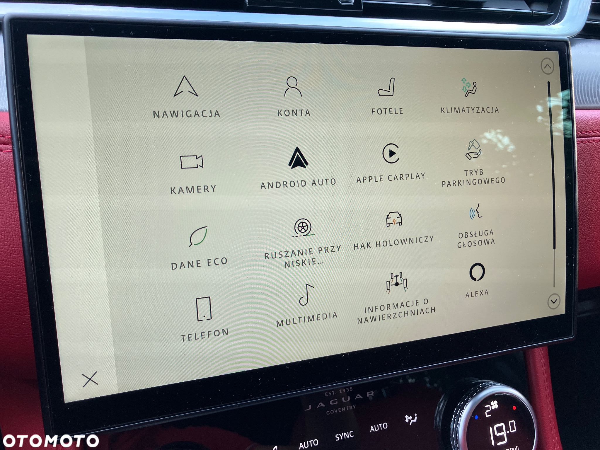 Jaguar F-Pace D200 AWD R-Dynamic SE 90th Anniversary Edition - 19