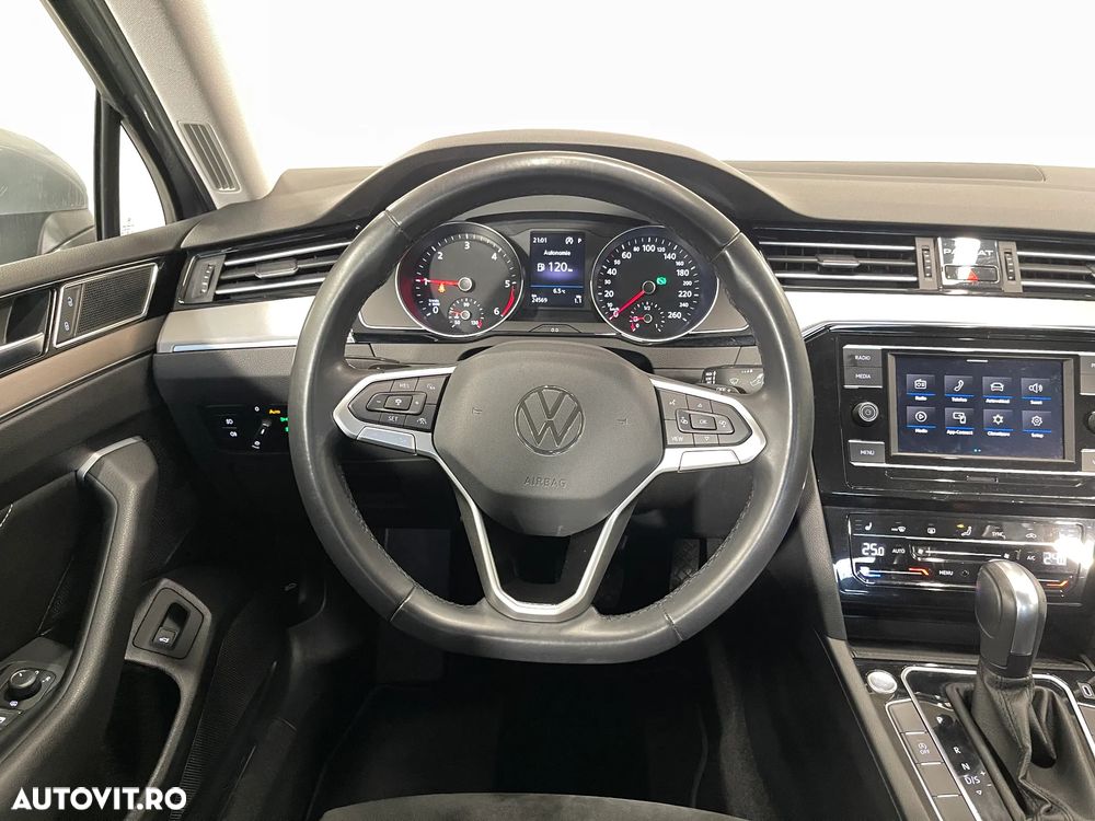 Volkswagen Passat 2.0 TDI DSG Highline - 7
