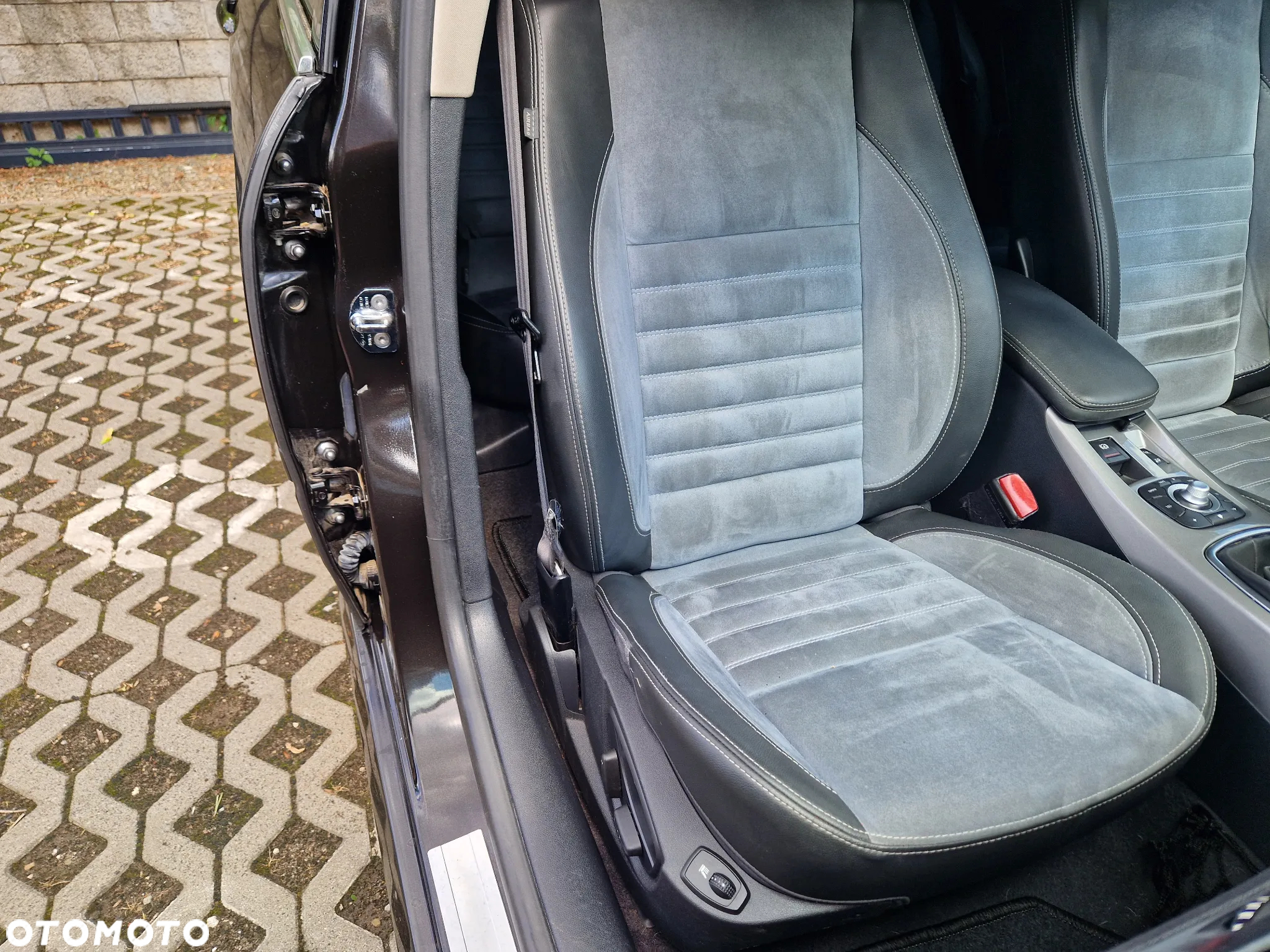 Renault Laguna Grandtour dCi 150 FAP Start-Stop GT - 33