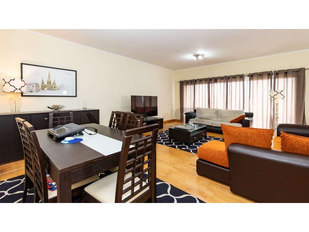 Apartamento T3 Amplo com Vista Mar e Montanha - Último Piso - Lagoa... - Grande imagem: 4/23