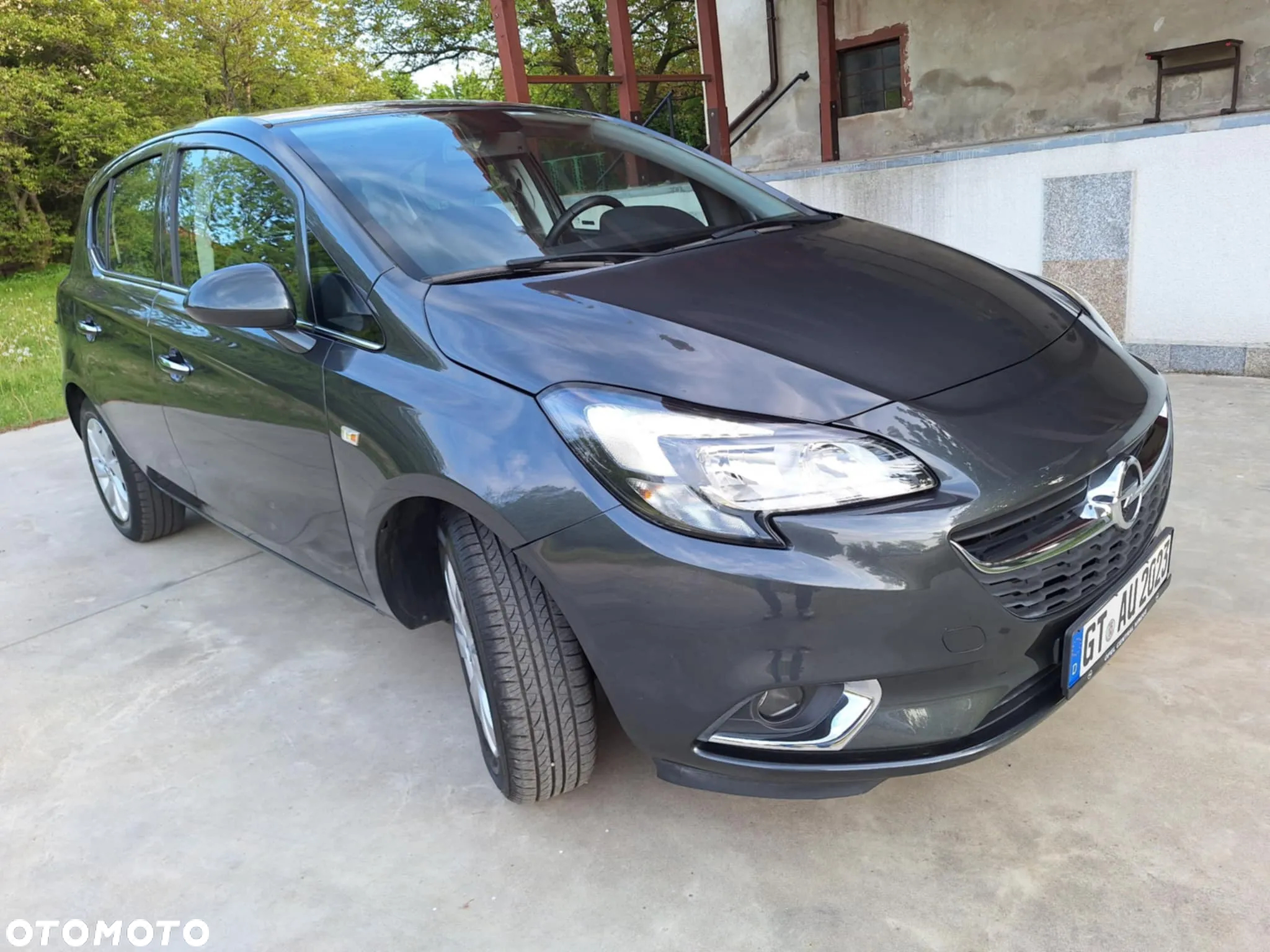 Opel Corsa 1.2 Cosmo - 35
