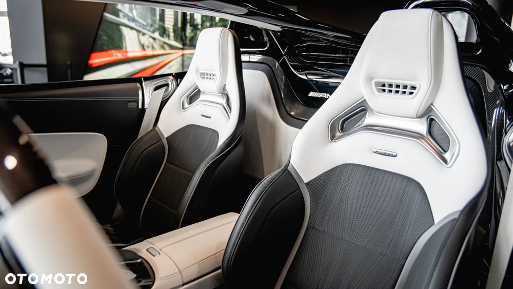 Mercedes-Benz SL - 33