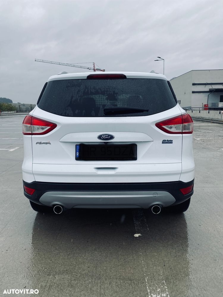 Ford Kuga - 2