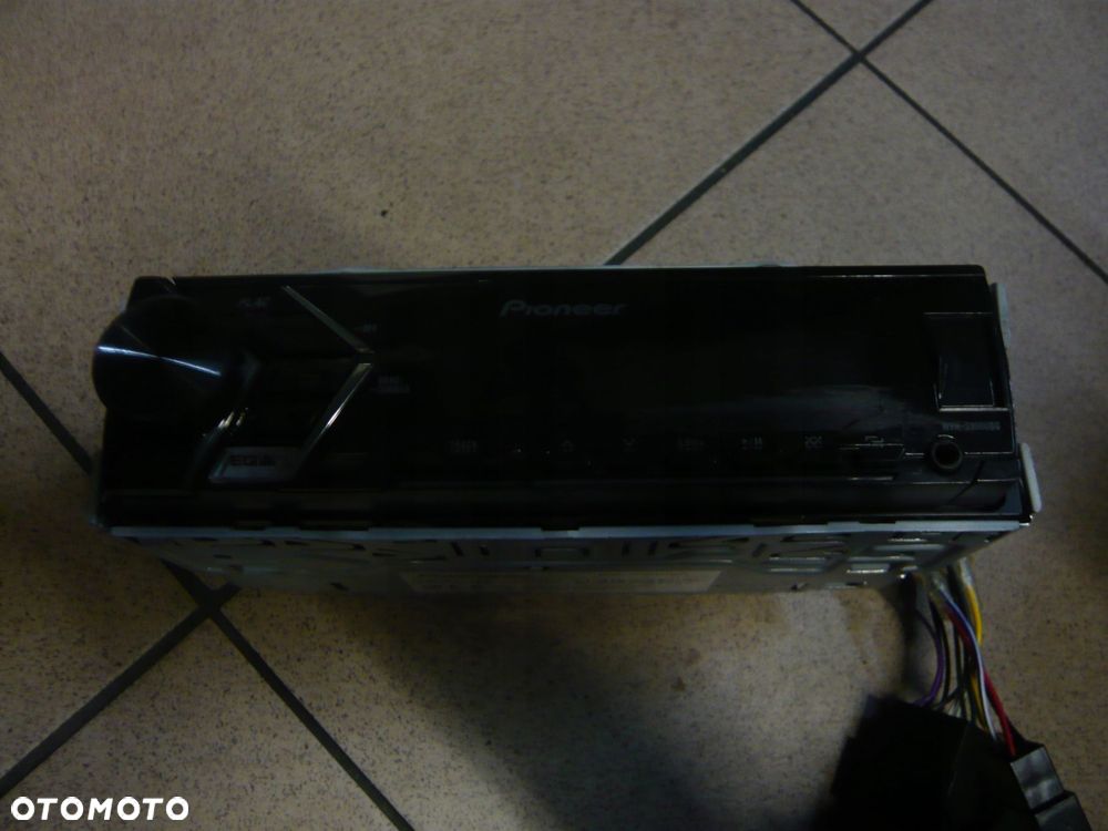 radio mvh-s100ubg pioneer - 1