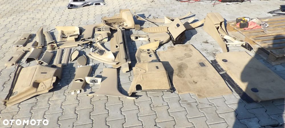 BMW - E91 - KOMPLETNE WNĘTRZE , ROLETA , LISTWY , SCHOWEK , BAGAŻNIK  - EUROPA - KOMPLET - 2