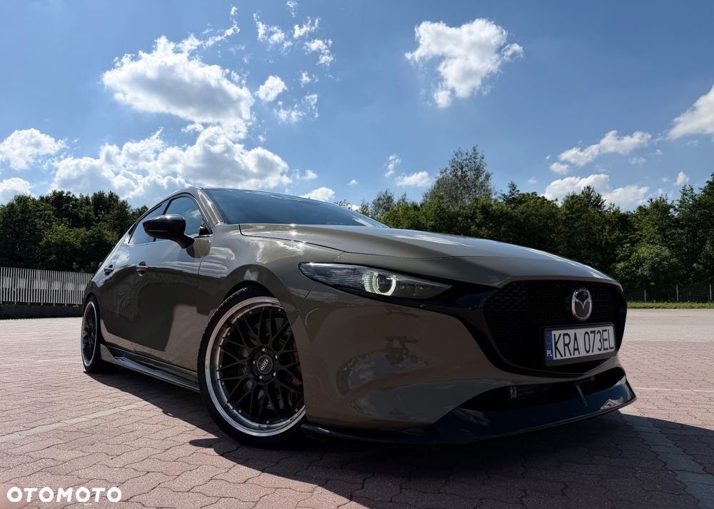 Mazda 3 - 8