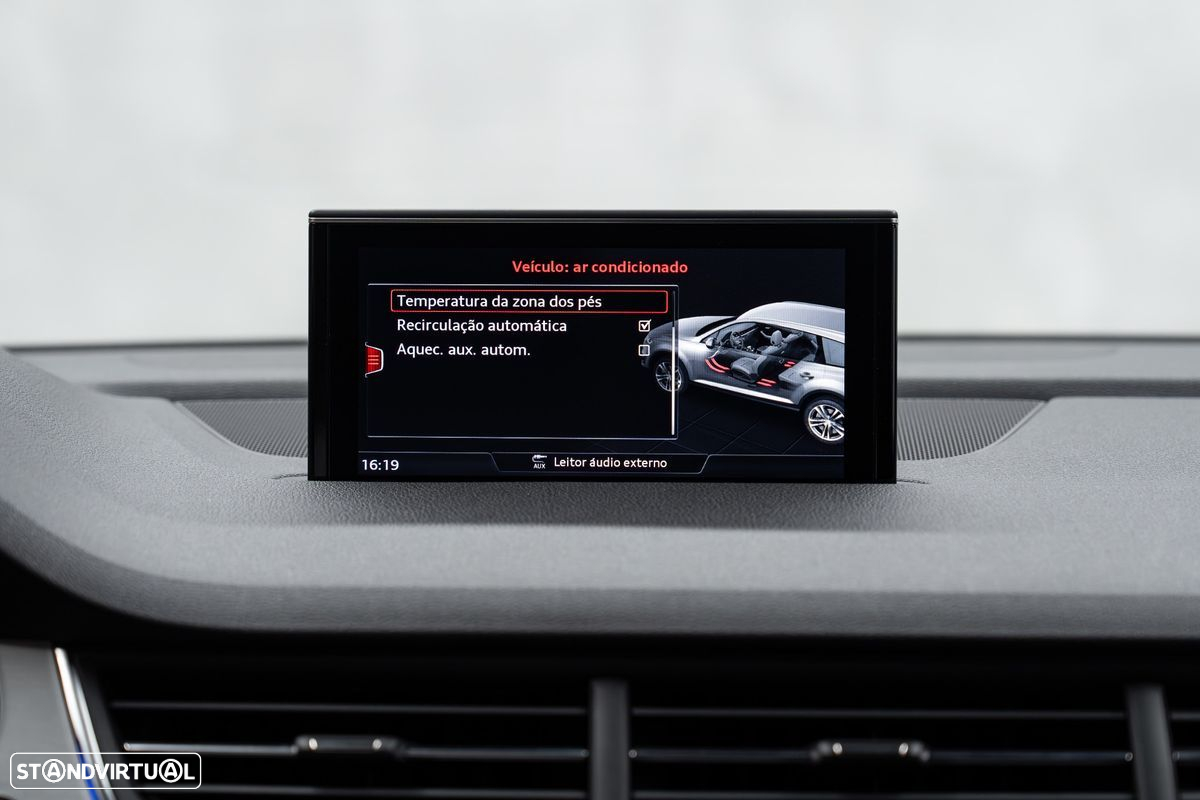Audi Q7 3.0 TDI quattro S-line Tiptronic 7L - 45