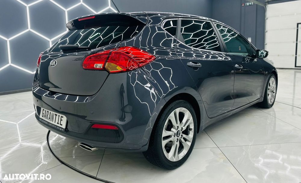 Kia Ceed 1.6 DSL CITY - 5