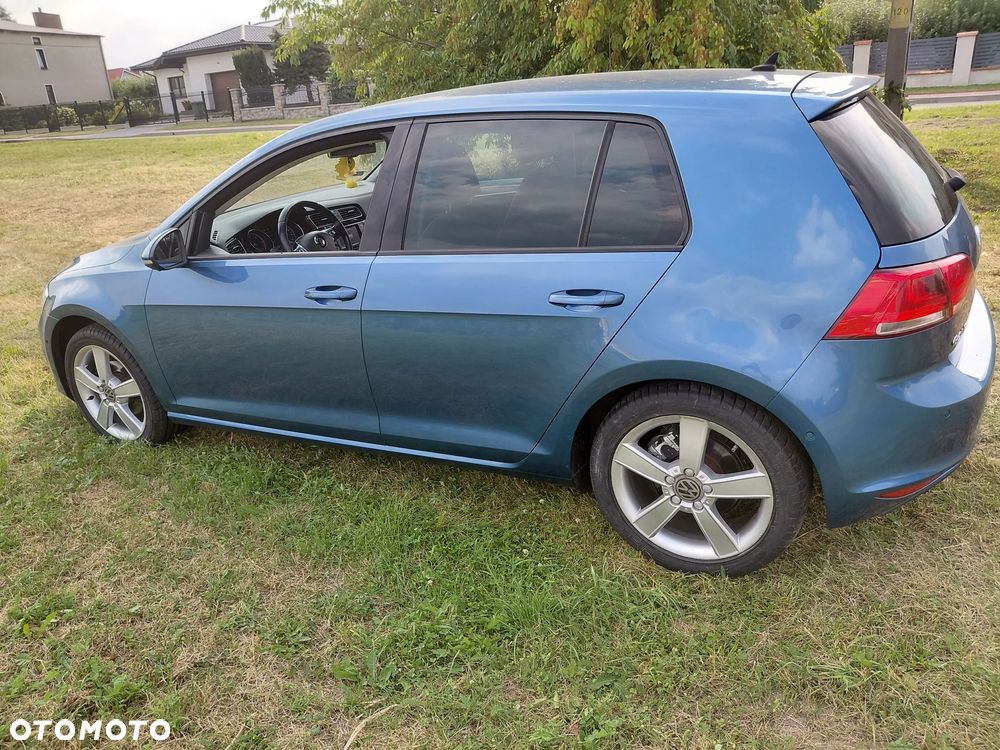 Volkswagen Golf 1.6 TDI DPF Highline - 10