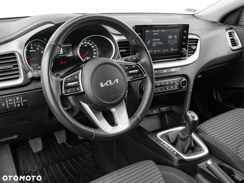 Kia Ceed 1.5 T-GDI M - 7