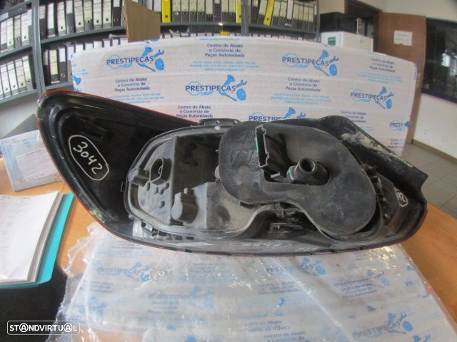 Farol Tras 1K8945096M VW SCIROCCO 3 FASE 1  2013 2.0TDI 140CV 3P PRETO DRT ORIGINAL - 3