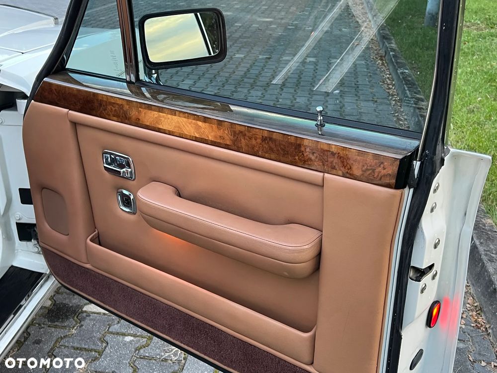 Rolls-Royce Silver Spur - 15