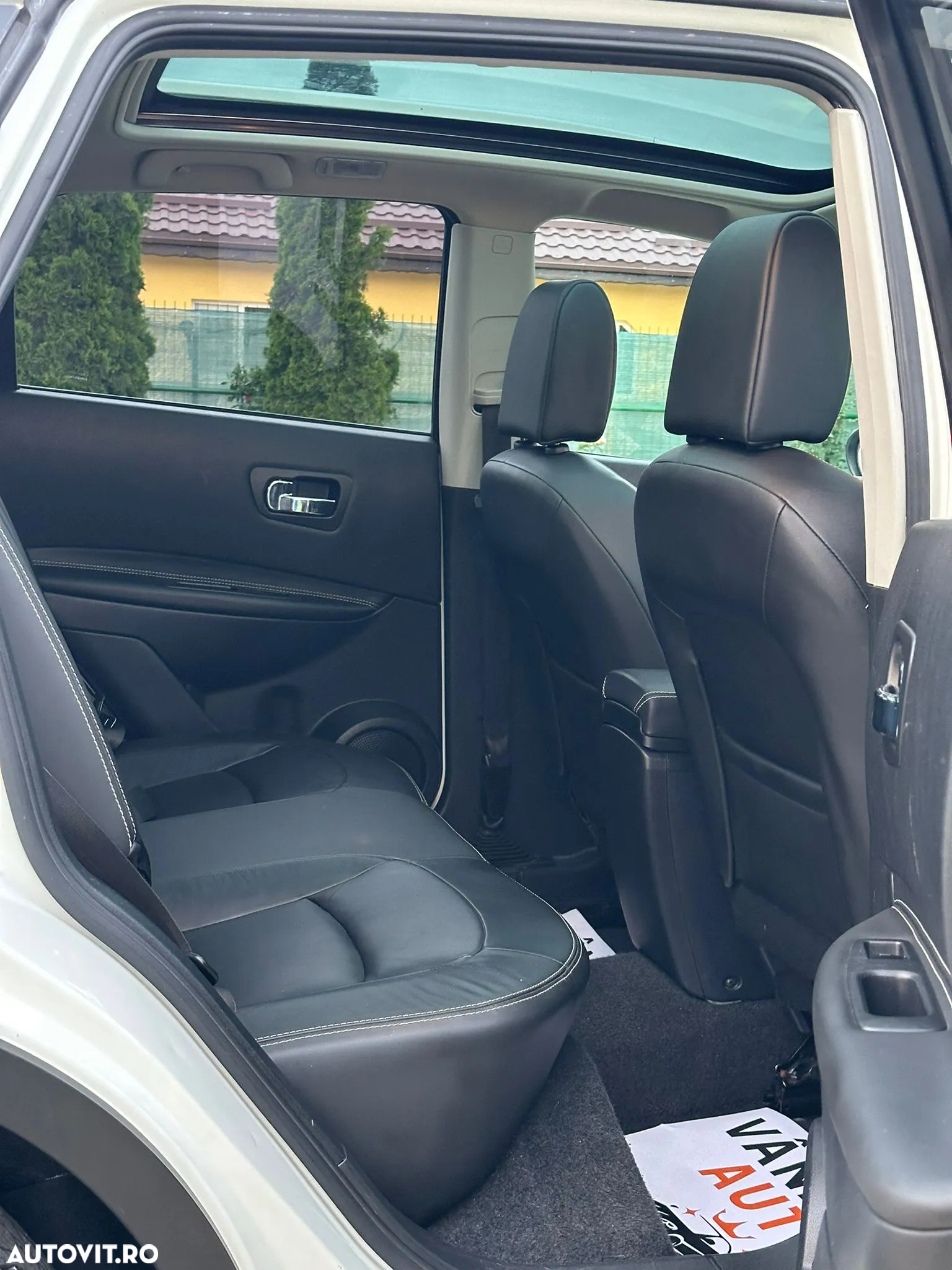 Nissan Qashqai 1.5 DCI Start/Stop Tekna - 8