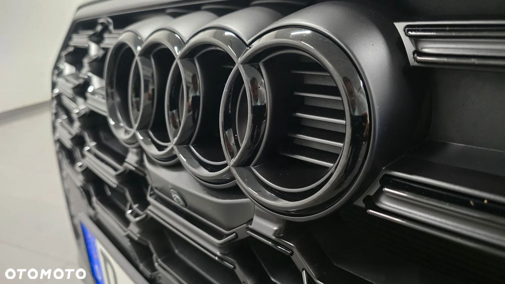 Audi Q5 TDI quattro 150 kW S tronic edition one magnesiumgrau - 12