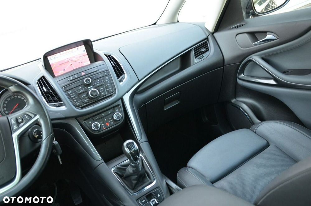 Opel Zafira - 29
