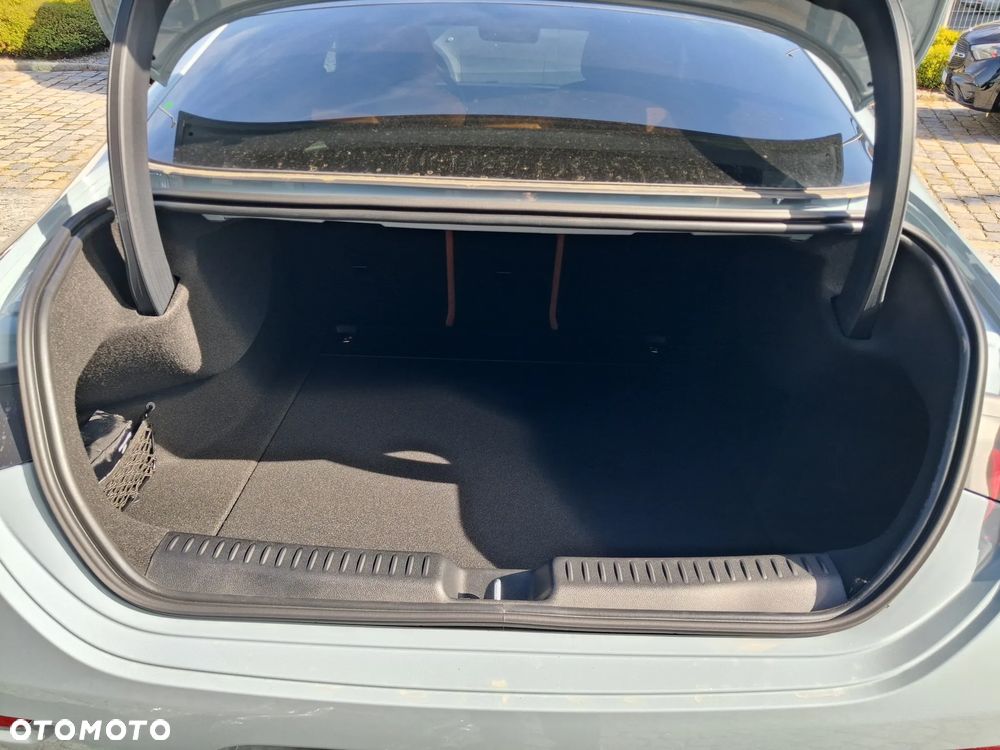 Mercedes-Benz CLA 200 mHEV 8G-DCT - 13