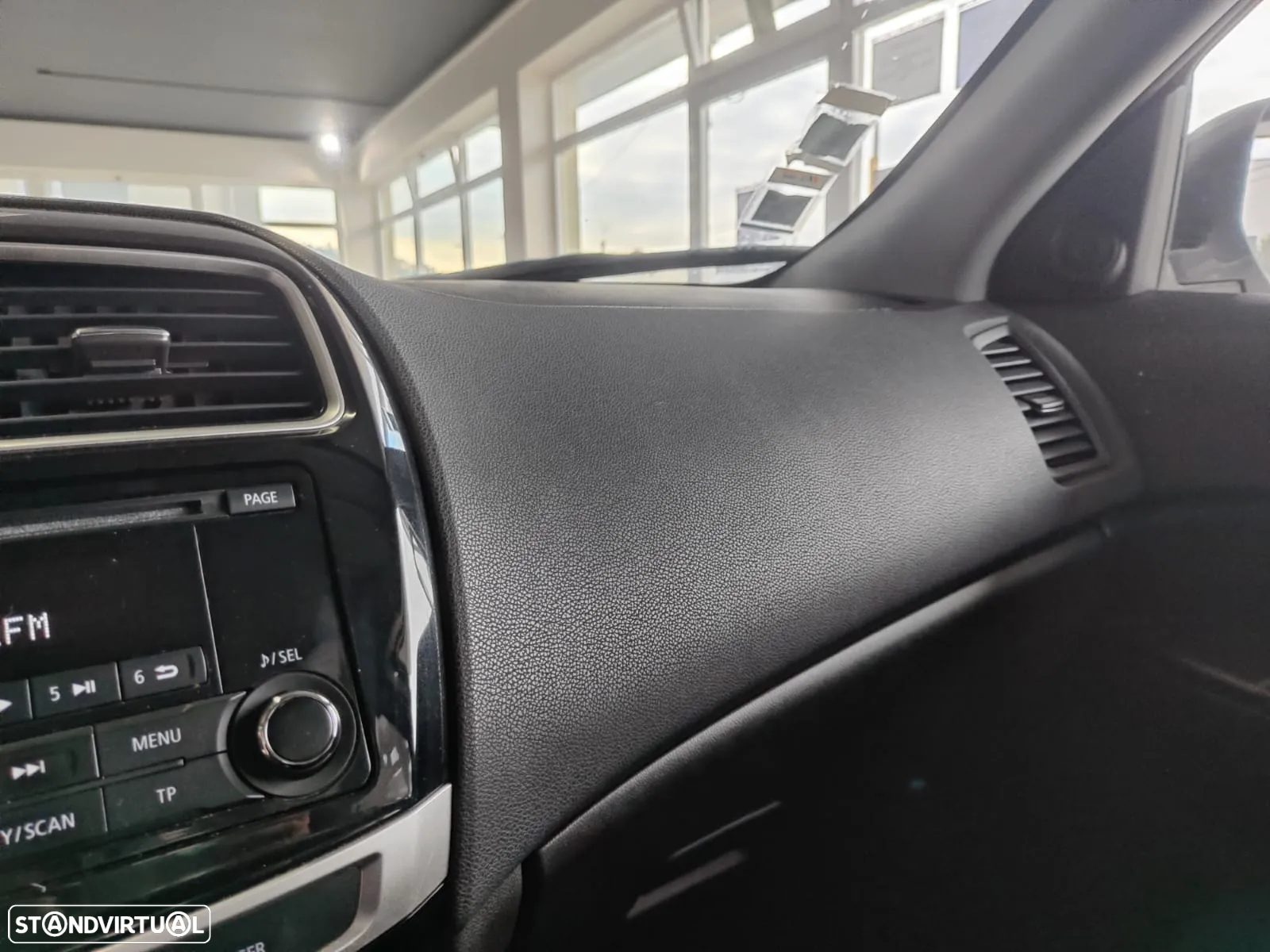Mitsubishi ASX 1.6 MIVEC Intense - 33
