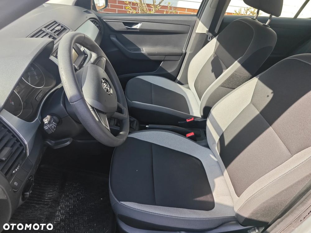 Skoda Fabia 1.0 TSI Ambition Plus - 22