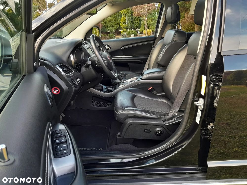 Fiat Freemont 2.0 Multijet 16V DPF Automatik Allrad Cross - 14