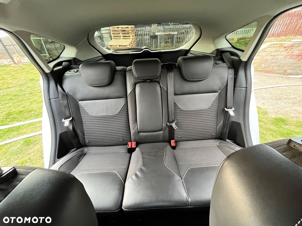 Ford Focus 1.0 EcoBoost Titanium ASS - 11