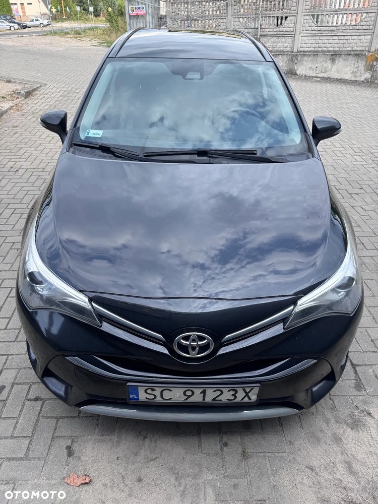 Toyota Avensis 2.0 D-4D Premium - 1
