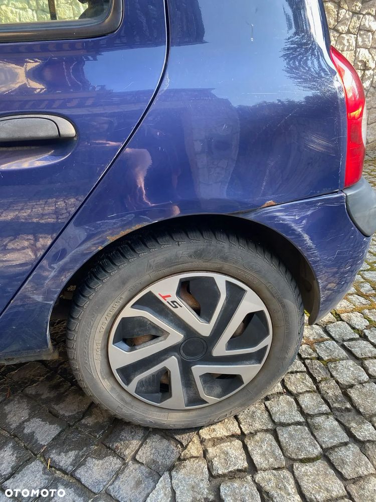 Renault Clio 1.2 16V Authentique - 25