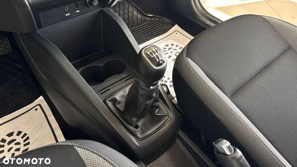 Skoda Fabia 1.2 TSI Cool Edition - 28