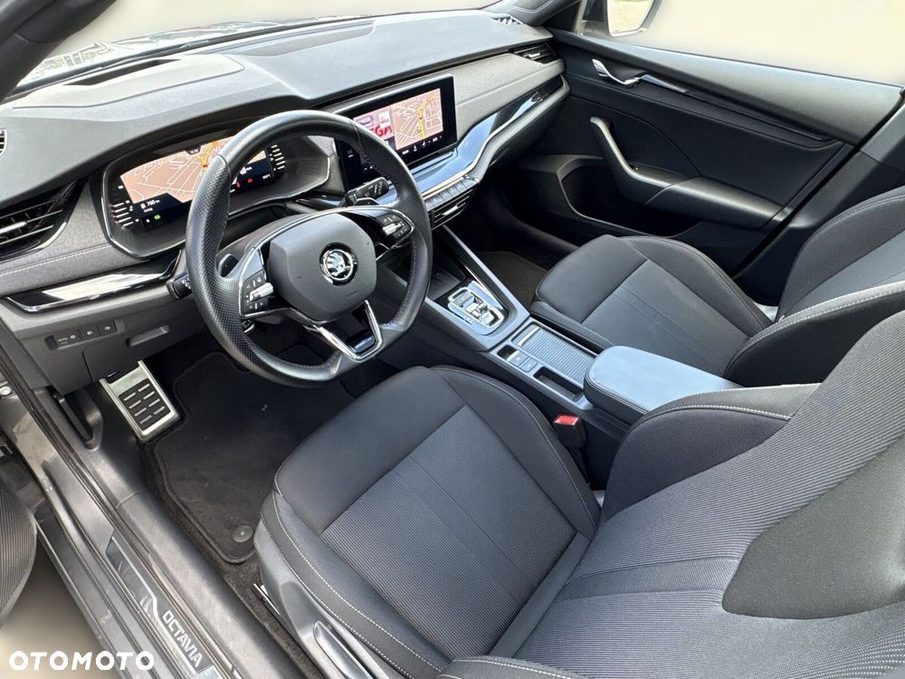 Skoda Octavia 2.0 TDI Sportline DSG - 11