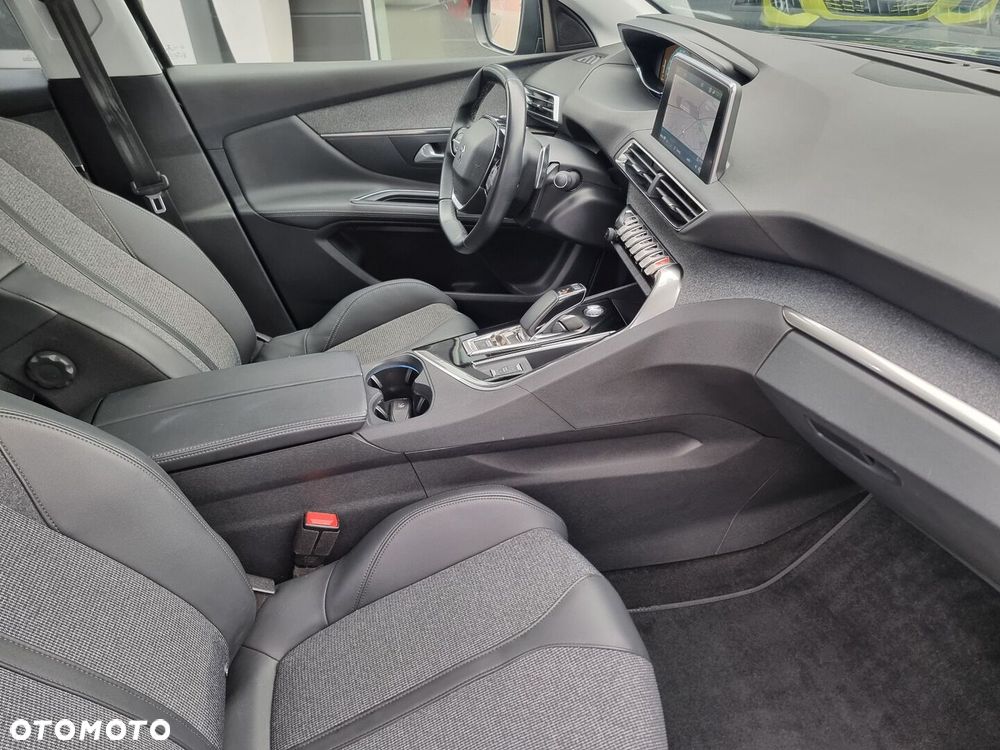 Peugeot 3008 - 19