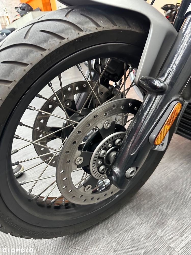 BMW R - 27