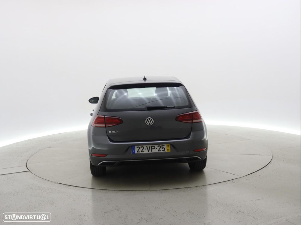 VW Golf 1.6 TDI Confortline - 5