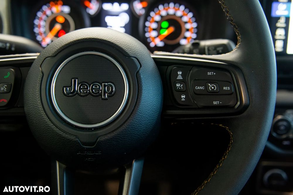 Jeep Wrangler - 19