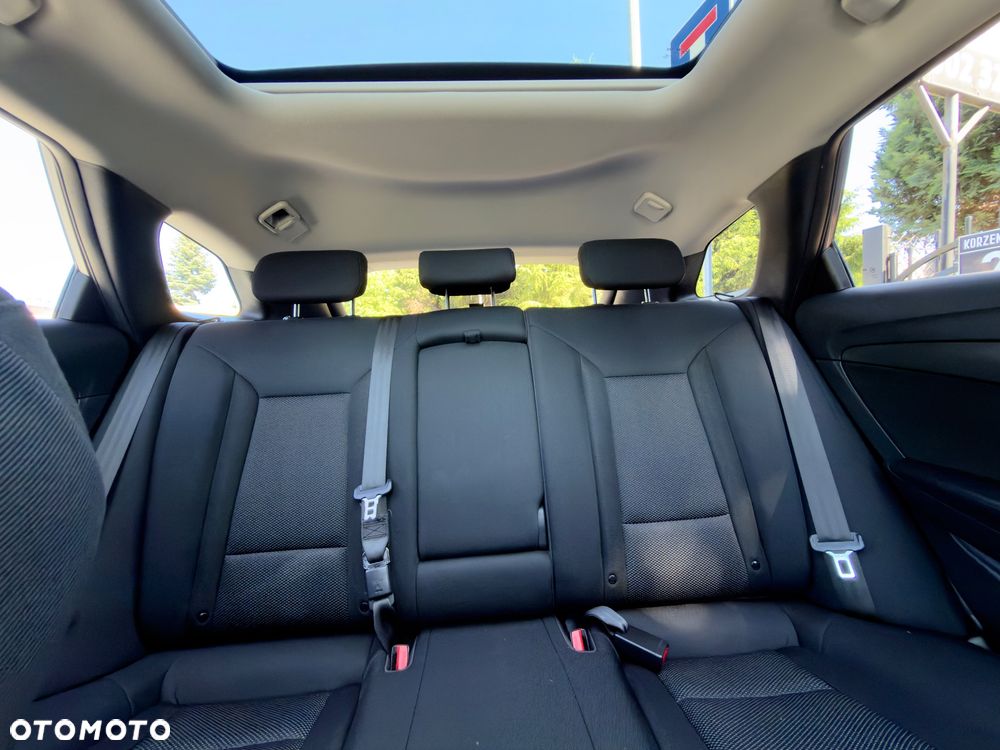 Hyundai i40 2.0 Premium - 33
