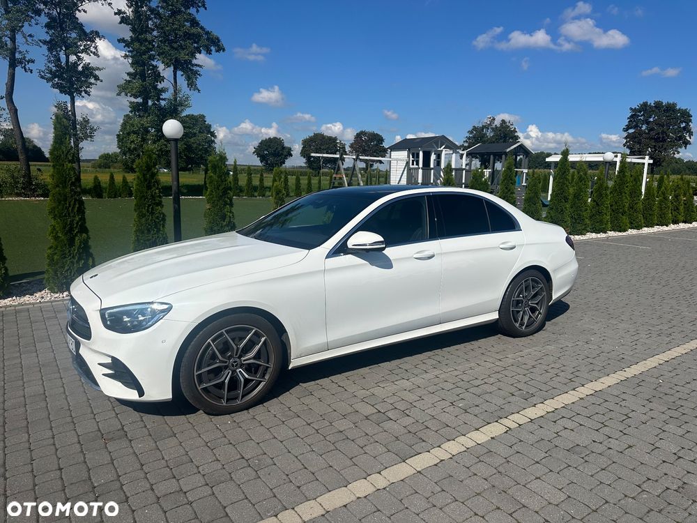 Mercedes-Benz Klasa E 220 d 4-Matic AMG - 11
