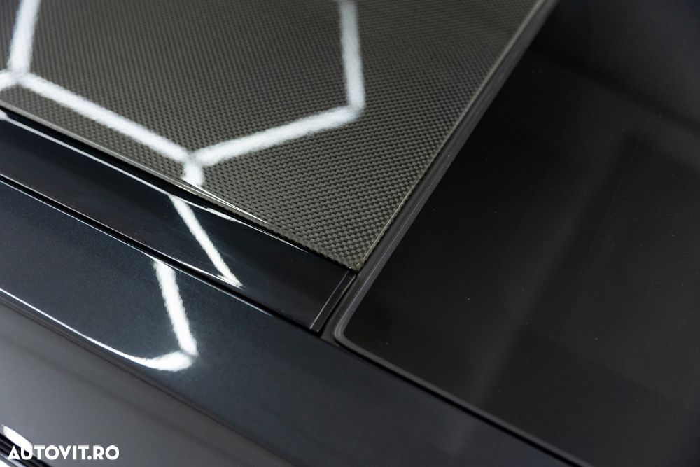 BMW M8 Competition - 11