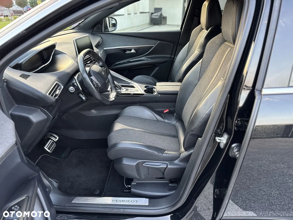 Peugeot 3008 - 22