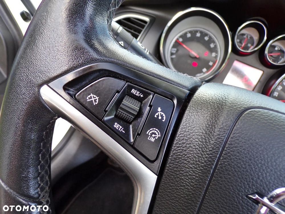 Opel Cascada 1.4 Turbo (ecoFLEX) Start/Stop Edition - 22