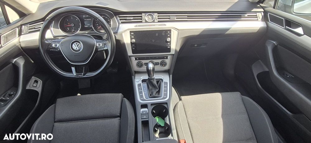 VOLKSWAGEN Passat 2019 — imagine 6