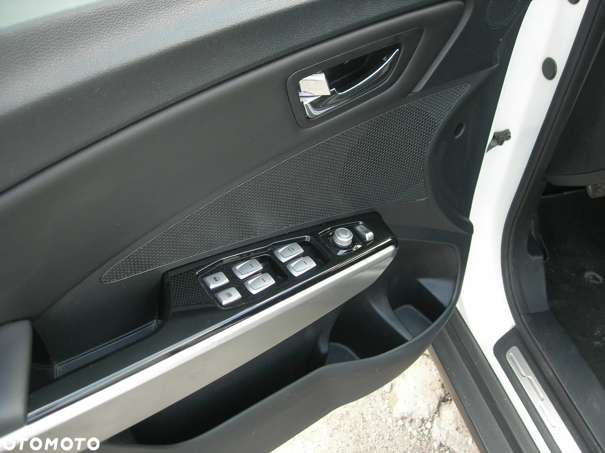SsangYong/KGM Tivoli - 14