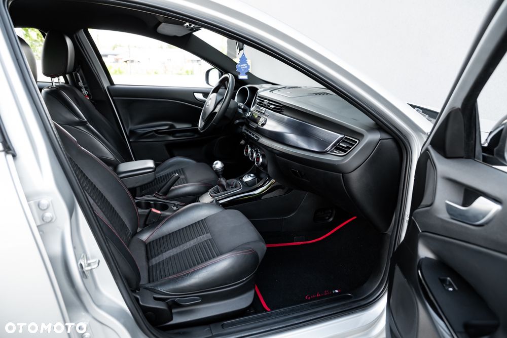 Alfa Romeo Giulietta 1.4 TB 16V Multiair - 22
